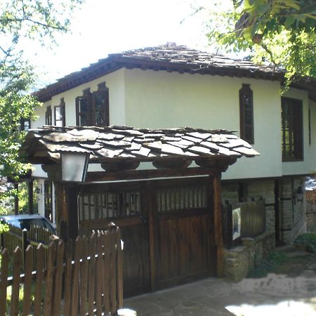 Stefanina Guesthouse Bozhentsi Exteriör bild