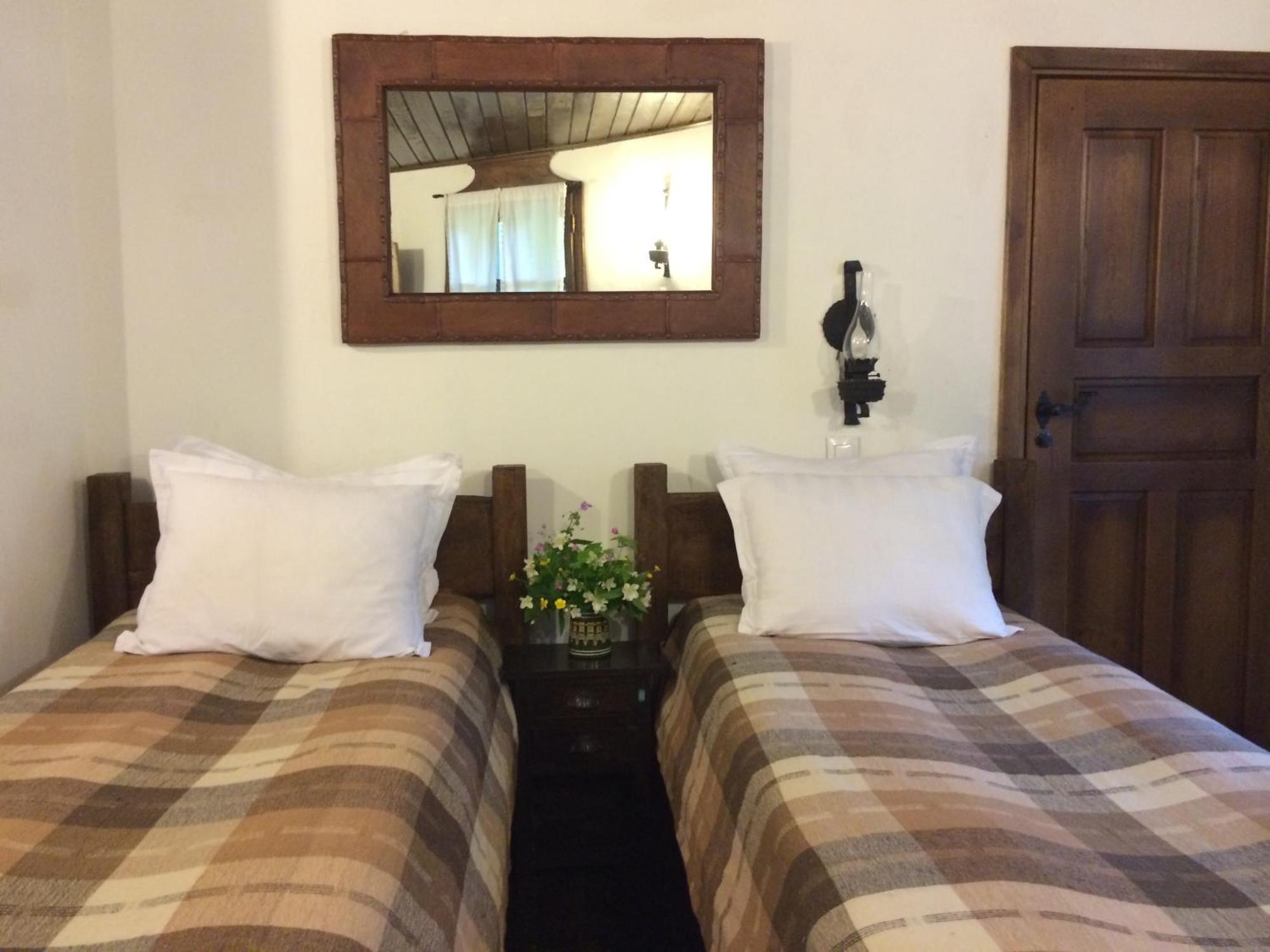 Stefanina Guesthouse Bozhentsi Exteriör bild