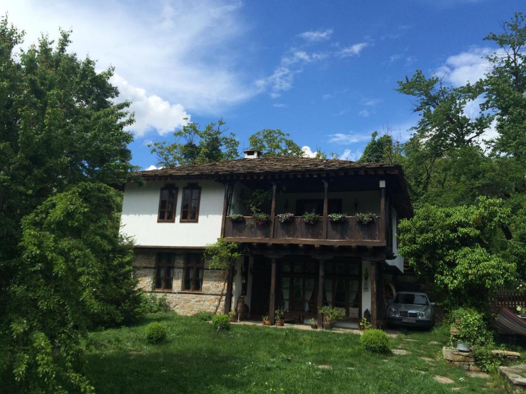 Stefanina Guesthouse Bozhentsi Exteriör bild