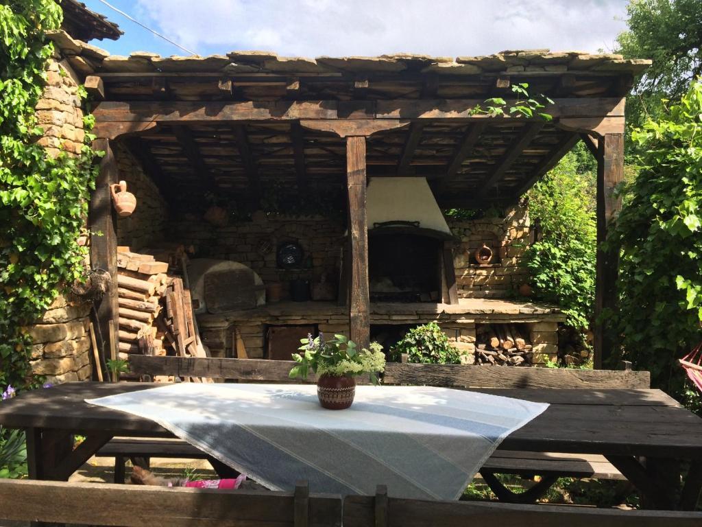 Stefanina Guesthouse Bozhentsi Exteriör bild