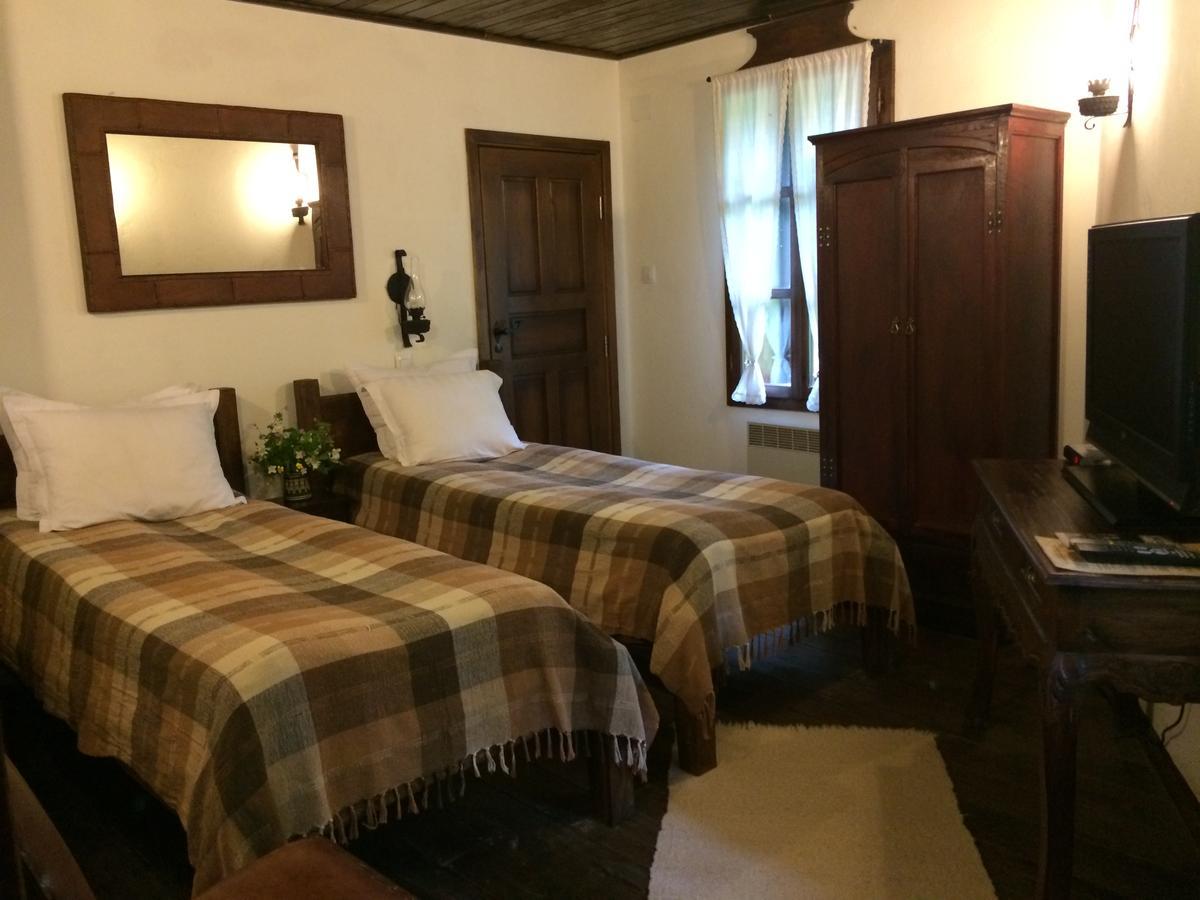 Stefanina Guesthouse Bozhentsi Exteriör bild